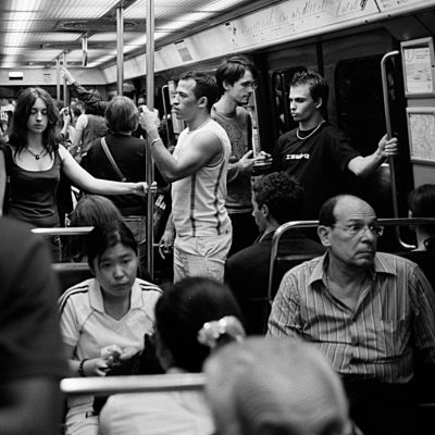 „Subway Line 7, Paris“, Thomas Claveirole, Flickr / CC-BY-SA 2.0 bit.ly/mobincw2https://creativecommons.org/licenses/by-sa/2.0/